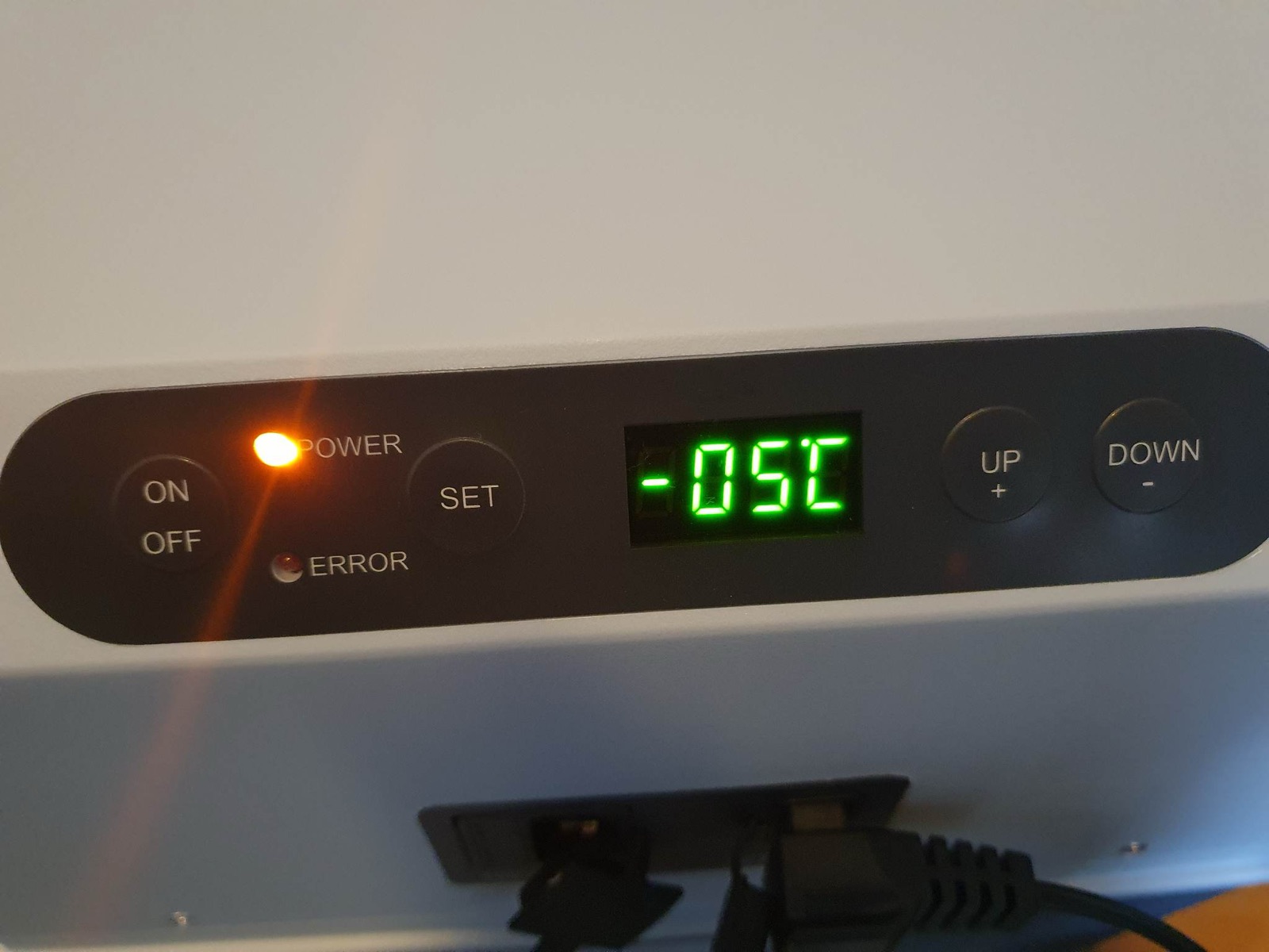 Und bei −5 °C. Auch tiefere Einstellungen hielt die Box ohne Abweichung.